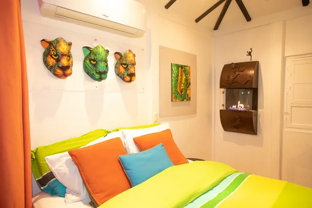 بنغل سوبيريور، Dantica Cloud Forest Lodge 2/2