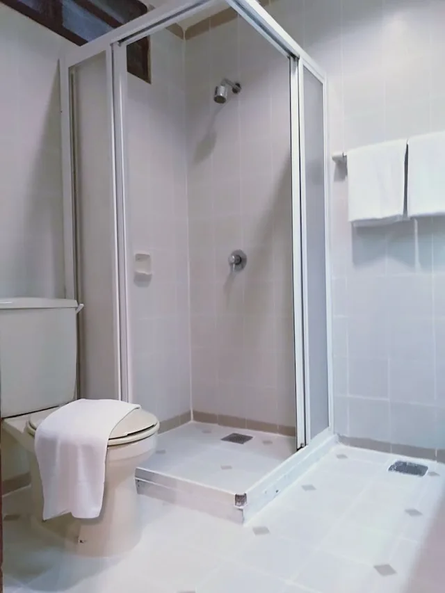 غرفة قياسية بسريرين منفصلين، Sutra Beach Resort Spa 4/4
