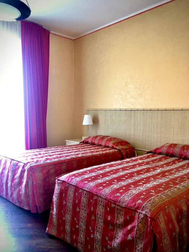 غرفة قياسية بسريرين منفصلين، Serravalle Golf Hotel 1/3