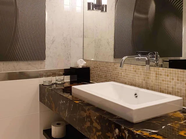 غرفة فاخرة بسرير كينج، Sofitel Victoria Warsaw 6/7