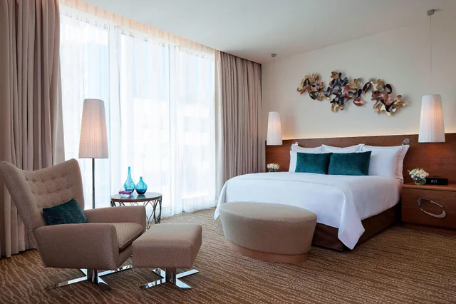 جناح بسرير كينج بإطلالة على البحر بغرفة نوم واحدة، Jw Marriott Absheron Baku 5/10