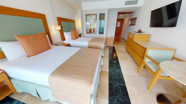 Premier, Twin Beds, Ocean Front، Grand Park Royal Cancun All Inclusive 1/1