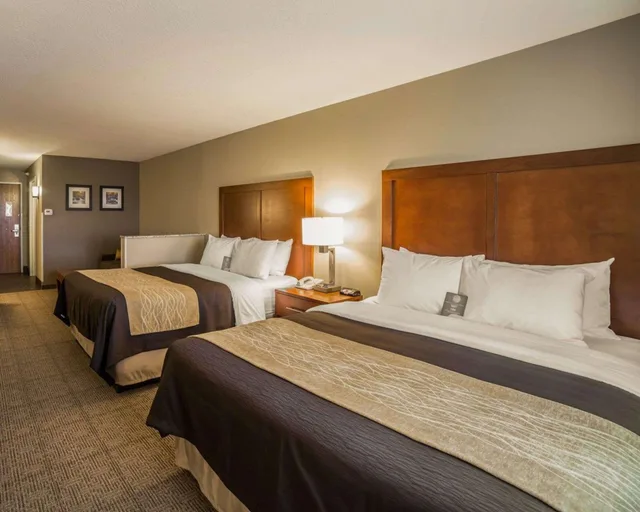 جناح بسريرين كوين مع أريكة، Comfort Inn & Suites Beaver - Interstate 15 North 1/2