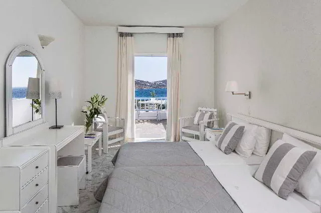 غرفة بسرير مزدوج أو سريرين منفصلين بإطلالة على البحر، Manoula's Beach Mykonos Resort 2/2