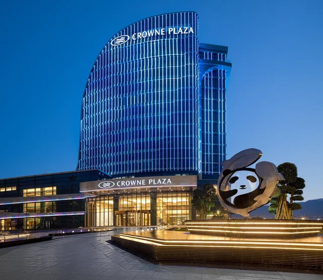 Crowne Plaza Yaan by IHG, Ya'an 1/50