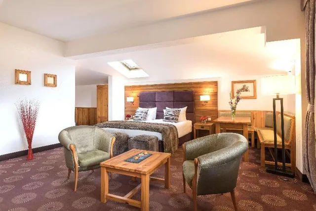 Junior Suite, King Bed, Town View، Kempinski Hotel Grand Arena 2/2