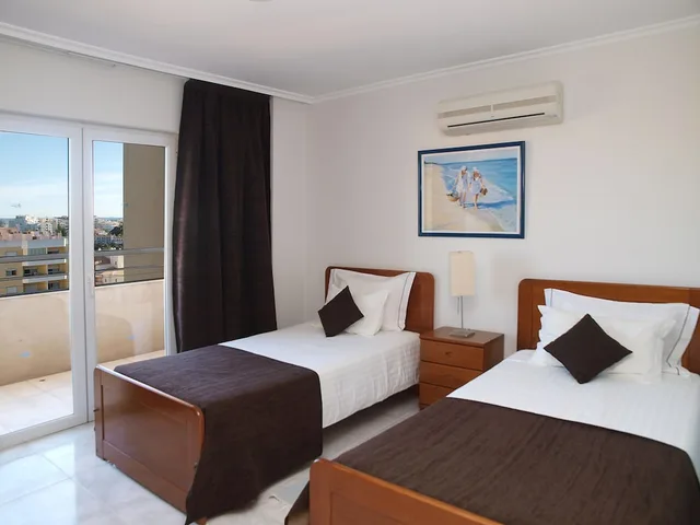 1 Bedroom, Apartment, Jardins Da Rocha 1/5