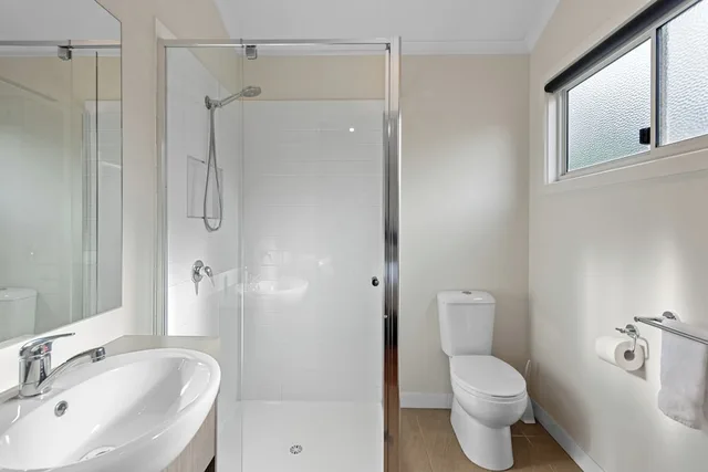 Superior, Studio, Cabin, Queen Bed، DISCOVERY PARKS - ECHUCA 2/2