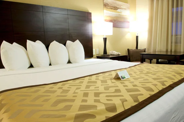 غرفة، Best Western Green Tree Inn 4/6