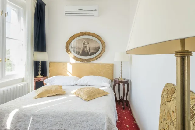 غرفة رباعية بسرير كوين وسريرين منفصلين، Hotel Bologna 4/9