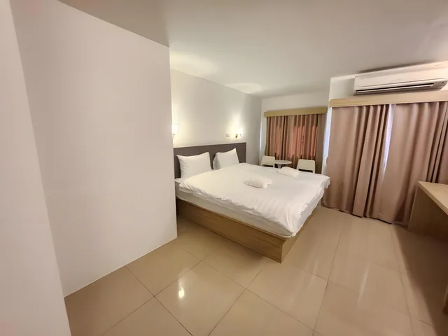 Superior, King Bed, Tower One، Promratchada Residence Spa 4/4