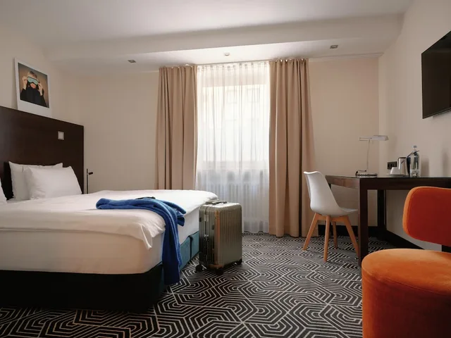 غرفة كومفورت بسرير كوين، Flemings Hotel Munchen Schwabing 5/10