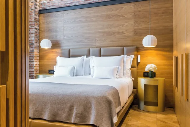 Family Room (3 Paxs) BB، Monument Hotel 3/3