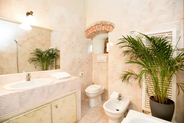 غرفة ثلاثية، Villa Pitiana 10/10