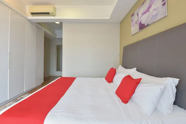 3 Bedrooms, Suite, 3 King Beds, Twin Towers View، Suasana Suites Bukit Ceylon 6/10