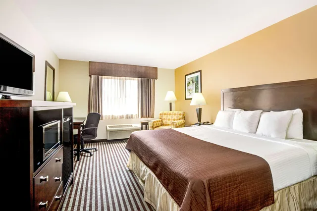 غرفة، Baymont By Wyndham Dallas / Love Field 1/1