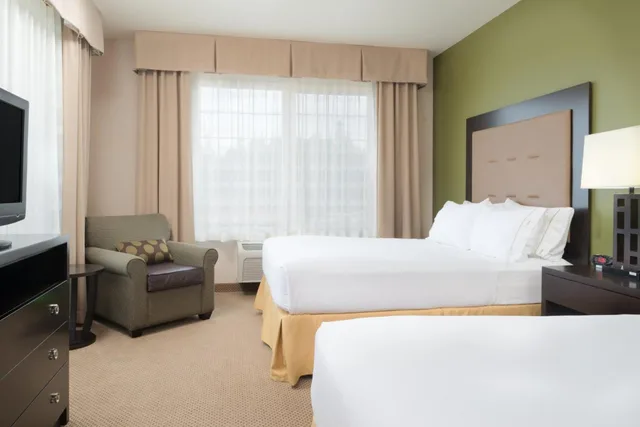 جناح بسرير كوين بغرفة نوم واحدة، Holiday Inn Express Hotel & Suites North Sequim 1/3