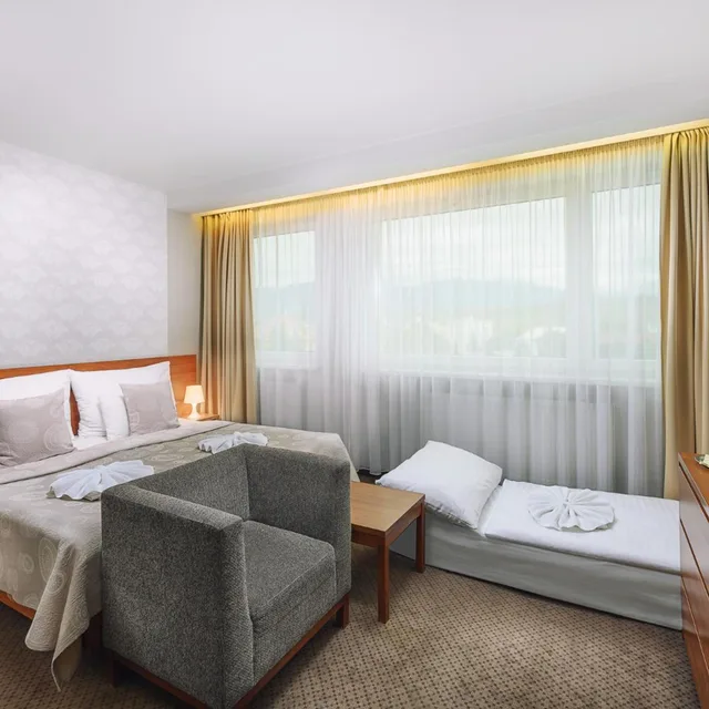 غرفة بسرير مزدوج، Hotel Janosik 1/3