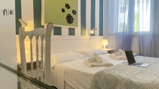 غرفة بسرير كوين، Nizza 1/10