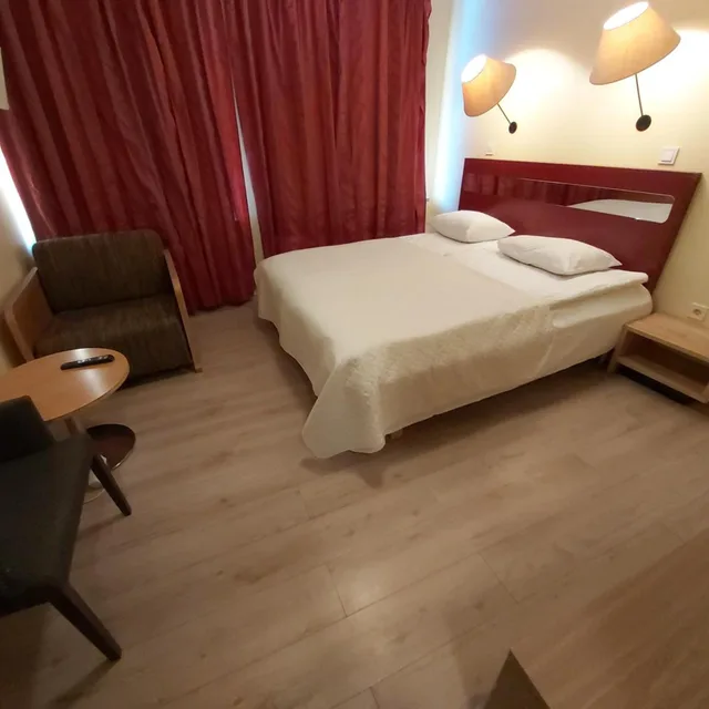 غرفة بسريرين منفصلين، Nord Hostel 4/7