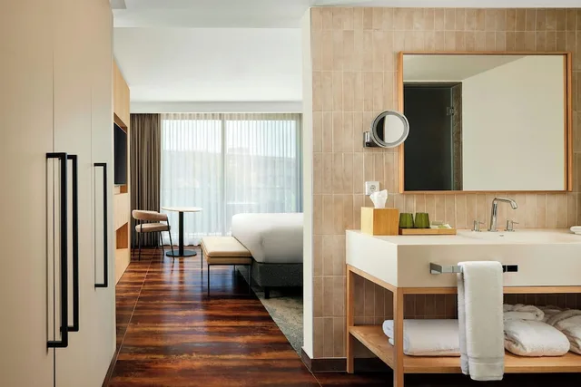1 Bedroom, Club, Suite, Double Bed, Resort View، Algarve Marriott Salgados Golf Resort & Conference Center 9/10