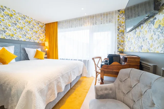 Basic, Grand Hotel Normandy Bruges 1/1