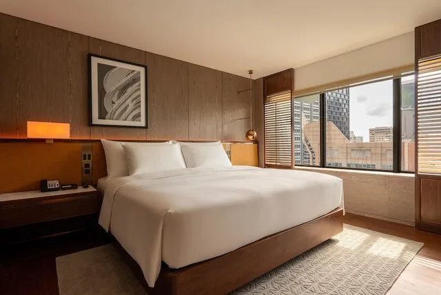 Grand, Suite, King Bed, Grand Hyatt Hotel Singapore 1/2