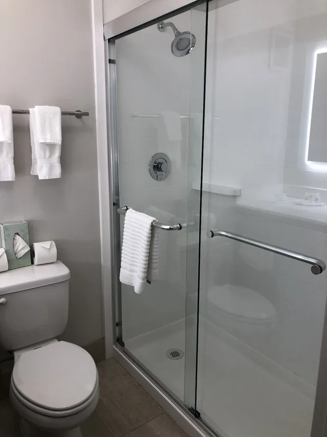 غرفة قياسية بسرير مزدوج، Holiday Inn Express And Suites Hood River 3/3