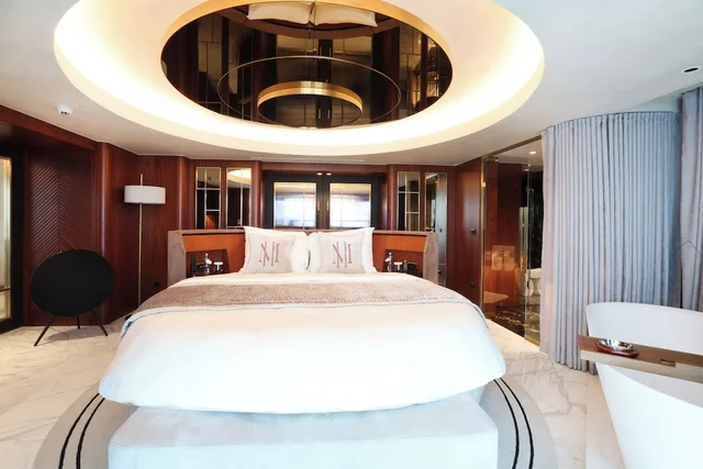 Maestro, Penthouse, King Bed، The Maestro Hotel 1/5