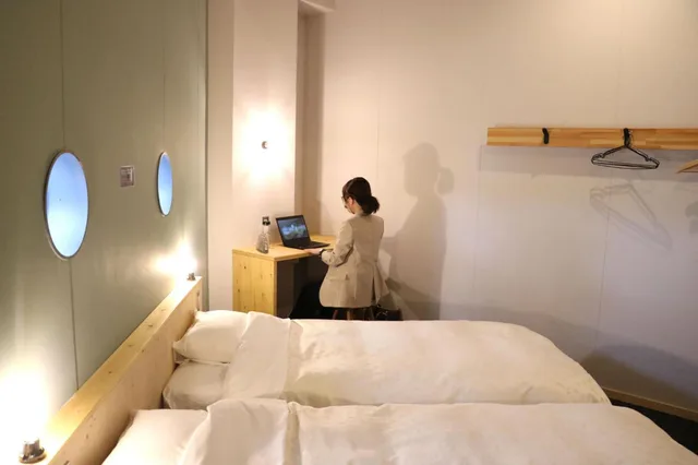 Private, Twin Beds, Private Bathroom، Hostel Tomar 3/6