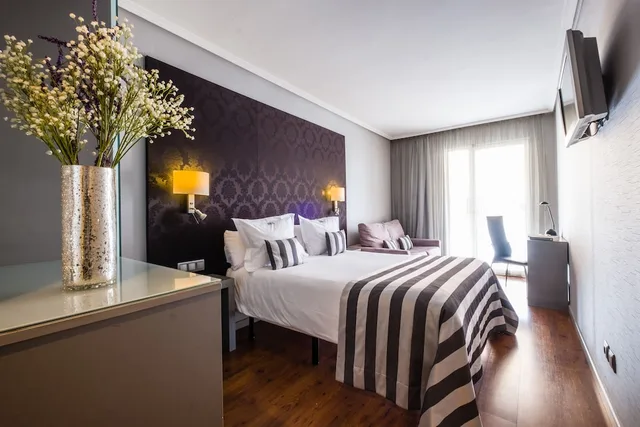 غرفة بسرير مزدوج أو سريرين منفصلين، Hotel Num 3/5