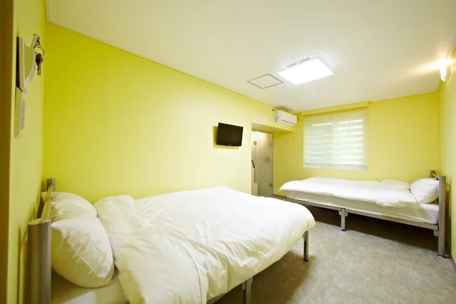 Family, Rainbow Hotel Myeongdong 2/7