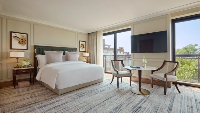 جناح جونيور بسرير مزدوج، Jumeirah Carlton Tower London 1/2