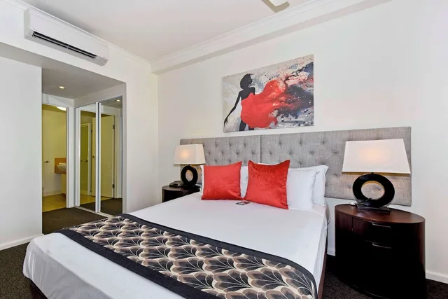 شقة عائلية بسرير كوين وسريرين منفصلين بغرفتي نوم، Metro Advance Apartments & Hotel Darwin 1/3