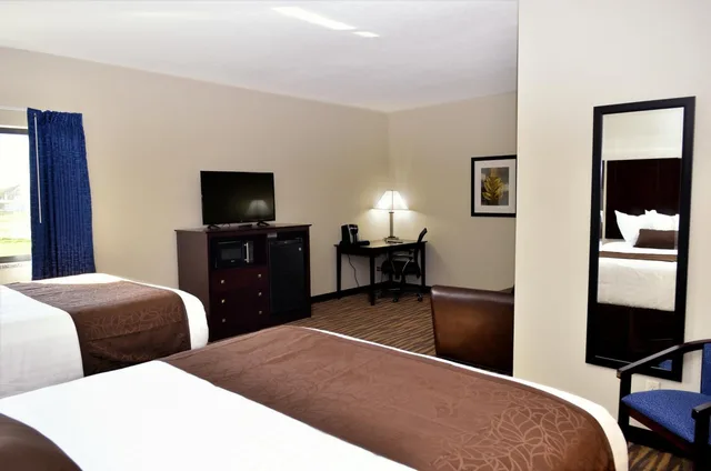 جناح بسرير كوين، Cobblestone Inn & Suites - Manning 5/8