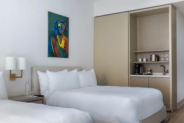 Tower, Standard, 2 Queen Beds, Balcony, La Colombe d Or 2/4