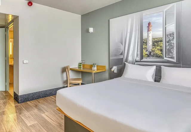 Double Accesible room، B&B HOTEL Bordeaux Sud Mios 1/8