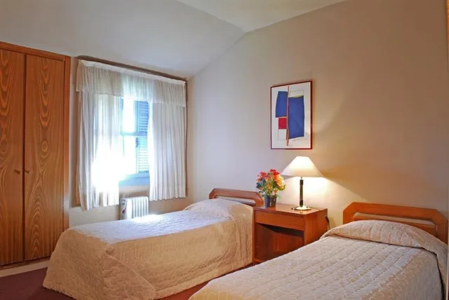 شاليه بإطلالة على الجبل، Plaza Inn Week Inn - Campos Do Jordao 1/3