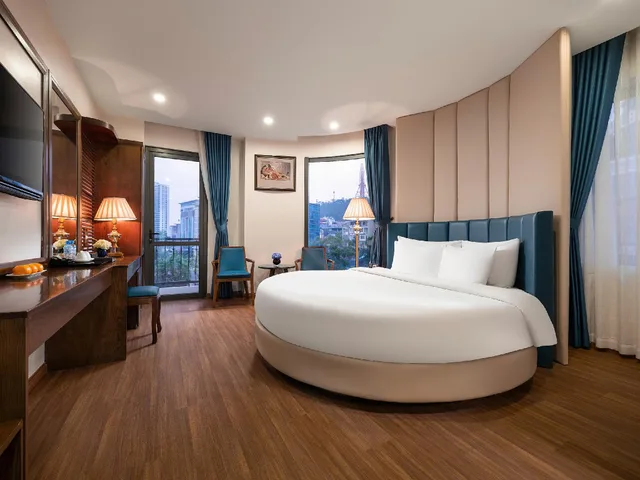جناح جونيور، Halong Boutique Hotel 1/2