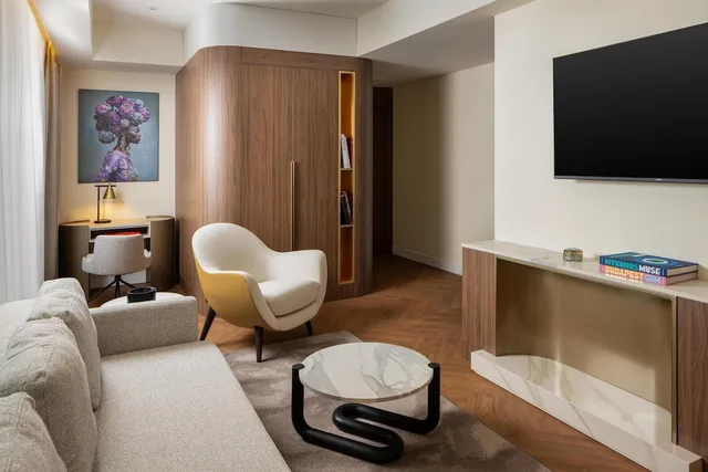 جناح بشرفة بغرفة نوم واحدة، Radisson Blu Hotel Cluj 2/3