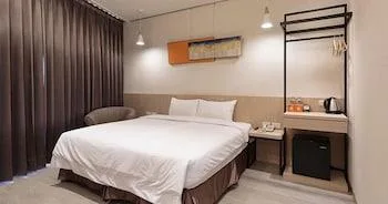 غرفة بزنس بسرير كينج بغرفة نوم واحدة، O House Hotel 1/1