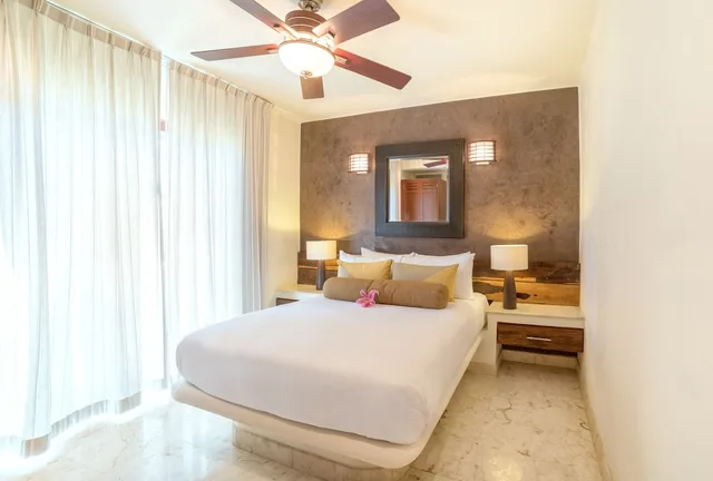 بنتهاوس حصري بسرير كينج وسرير كوين وسريرين منفصلين بشرفة بـ3 غرف نوم، Maya Villa Condo Hotel Beach Club 4/10