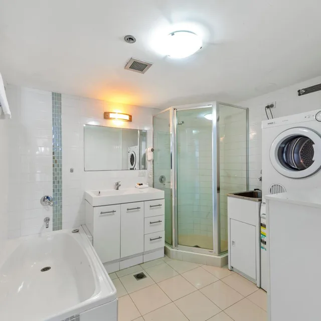 شقة ديلوكس بسرير مزدوج بغرفتي نوم، Zenith Ocean Front Apartments 4/4