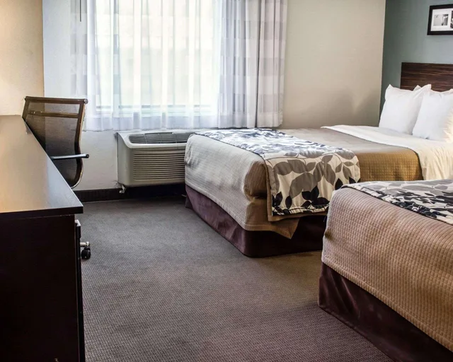 جناح بسريرين كوين، Sleep Inn & Suites Monticello 1/1