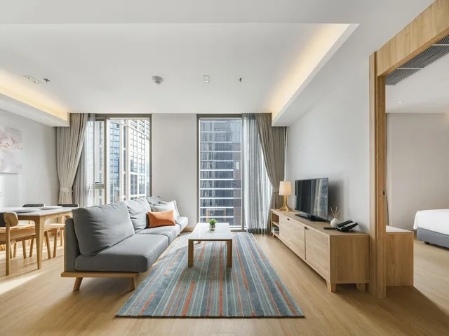 شقة سوبيريور بسرير كينج بغرفة نوم واحدة، Oakwood Suites Bangkok 4/8
