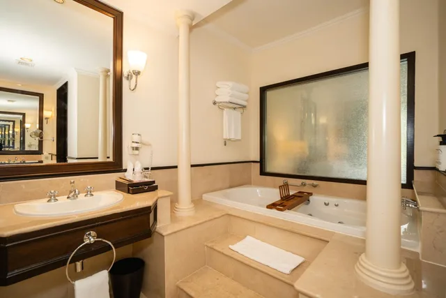 Pool, Suite, King Bed، Sofitel Krabi Phokeethra Golf & Spa Resort 5/7