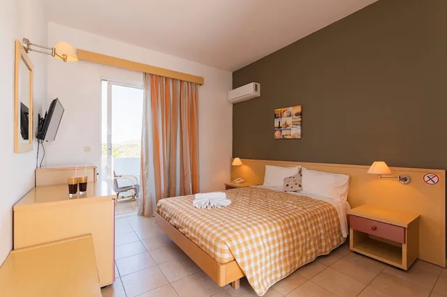 غرفة بسريرين منفصلين بغرفة نوم واحدة، Georgia Hotel 3/9