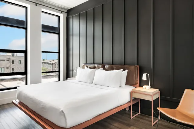 غرفة بسرير كينج، Waymore's Guest House & Casual Club 3/4