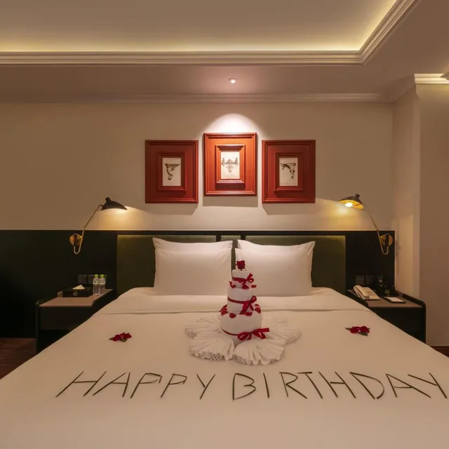 Deluxe, Double Bed, No Window, Bathtub، Champton Hanoi Hotel 6/10