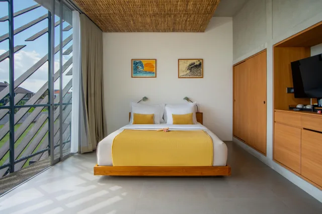 جناح، Atap Beach Resort Canggu by Ini Vie Hospitality 2/7